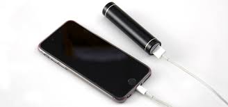 This ultraslim power bank fits in a wallet or pocket, can charge most phones to at least a third full it has the lowest capacity of any power bank we've tested—it's able to charge most phones only to. Powerbank Test Nur 1 Testsieger Bei Powerbanks