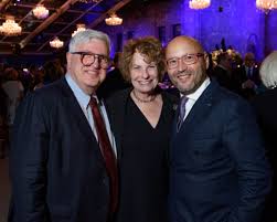 A Star-Studded Return: Lyric Opera Gala Is a Fashionable Evening to Remember