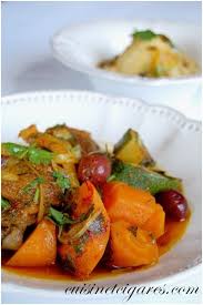 Tajine De Poulet Au Citron Confit Et Aux Legumes Cuisine Et Cigares Tajine Poulet Poulet Au Citron Tajine