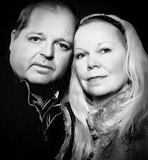 Amy Pedigo's Instagram, Twitter & Facebook