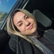 I want to play a game (open world preference), in this aesthetic/vibe. Just  chill and magic, can someone help me please? I already played Hogwarts  Legacy