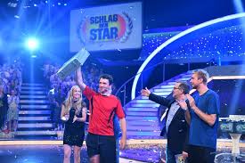 Kim jong un impersonator, howard x from hong kong, visited berlin, touring the major tourist sites to the surprise of tourists and locals. Schlag Den Star Photos Facebook