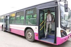 C'est la société des transports abidjanais, sotra, qui exploite les routes d'abidjan. Transport A Abidjan Les Lignes Express De La Sotra Sont De Retour Afrikmag