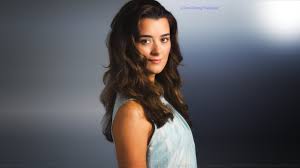 Maybe you would like to learn more about one of these? Free Download Ben Barnes Dorian Gray Gif Wallpaper 2560x1440 For Your Desktop Mobile Tablet Explore 98 Cote De Pablo Wallpapers Cote De Pablo Wallpapers Boy Pablo Wallpapers Saint Pablo Wallpapers Hypebeast