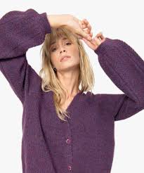 Robe femme dégradé couleur froufrou marque portugaise payé 89,90 euros neuf. Gemo Vetements Gilet Femme Avec Maille Fantaisie Sur Les Manches Violet Gilets Femme Gemo