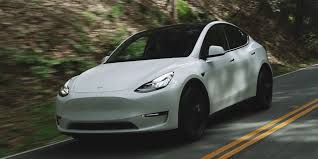 Electrek will get access to some early deliveries, so we will have a video and written. Tesla Empfangt Maschine Fur Neues Model Y Giessverfahren Electrive Net