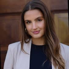 Grace Pecora's Instagram, Twitter & Facebook