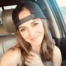 Amy Kwak's Instagram, Twitter & Facebook