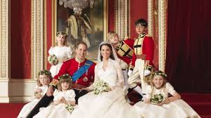 Auch bei den auktionen sind. Kate Middleton Enttauscht Von Alexander Mcqueen Ist Kates Brautkleid Nur Eine Billige Kopie News De