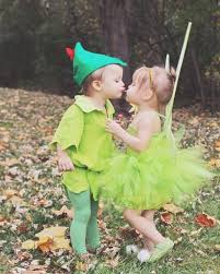 Pin De Fulles En Arth Disfraces Halloween Originales Nina Disfraces Para Hermanas Disfraces De Halloween Familia