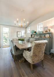 When It Comes To Coastal Style The Mount Pleasant South Carolina Furniture Store And Design Stud Coastal Dining Room Farmhouse Style Dining Room House Styles