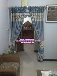 Membuat sekat ruangan dari yang harga paling murah sampai mahal sekalipun. Gorden Untuk Pembatas Ruangan Ruang Tamu Dan Ruang Tengah Pembatas Ruangan Ruangan Interior