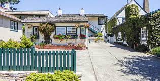 Enjoy briarwood inn when you stay in carmel by the sea. Briarwood Inn Carmel By The Sea California
