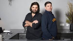 I like the diy network shows and kitchen impossible is a good choice to watch if you are considering updating your kitchens. Kitchen Impossible Tv Koch Tim Malzer Stosst An Seine Grenzen Stern De