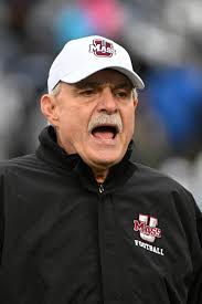 UMass fires football coach Don Brown, ex-Michigan defensive coordinator