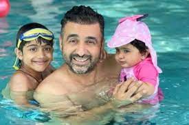 She debuted in 1993 with a minor role in baazigar and has since worked in more than 50 films and 5 television shows. Shilpa Shetty To Husband Raj Kundra To Our Family You Are Our World