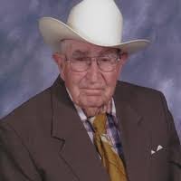 Candace Dejong's Instagram, Twitter & Facebook