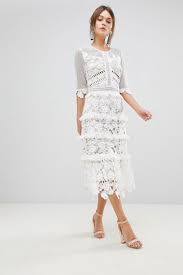 Los complementos como las pamelas y los tocados también son bienvenidos en una boda civil, si son de mañana, aunque dependerá del tipo de boda civil. Vestidos De Novia Para Boda Civil Moda Stylelovely