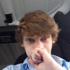 Sam Denney (@_officiallysam_)