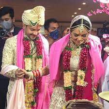 Here S A First Look At Aditya Narayan S Wedding Pictures Celebrity Weddings Wedding Procession Bollywood Wedding