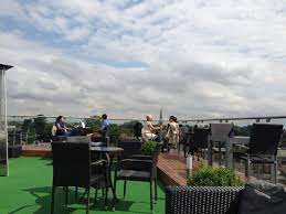 Read reviews of cambridge center roof garden. Best Rooftop Bar In Cambridge With Views Of Kings College And The Whole City Review Of The Roof Terrace Cambridge England Tripadvisor
