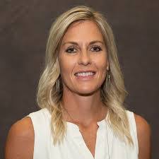 Kendra Whitehead's Instagram, Twitter & Facebook