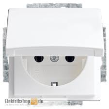 Unterputz steckdosen werden in der regel in unterputzdosen im mauerwerk oder bei hohlwanddosen in trockenbauwänden, eingebaut. Busch Balance Si 20 Euk 914 Steckdose Klappdeckel