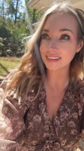 Should women be submissive in every circumstance?