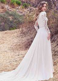 Wedding photography costs an average of $2,400, while videography averages $1,799. 2020 Wedding Dress Long Sleeve Black Prom Gown Beach Wedding Dresses F Queewwn