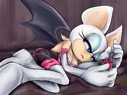 Resultado de imagen de rouge the bat sad