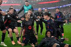 Benfica vs Barcelona: Champions League prediction, kick-off time, TV, live  stream, team news, h2h, odds today | The Standard