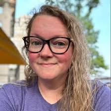 Brandi Bailey's Instagram, Twitter & Facebook