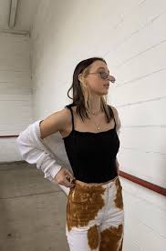 Emma Chamberlain In 2020 Hair Streaks Hair Color Streaks Aesthetic Hair