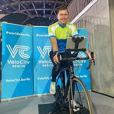 Gewinnspiel Im Juni Geht Es Endlich Wieder Auf Dem Rennrad Quer Durch Berlin Und Wir Haben Mit Dem Velocity Berlin Endlich Wieder E In 2020 Gym Stationary Bike Berlin