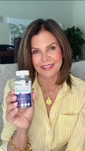 #solaraypartner Where are all my ladies with hot flashes? , Sharing five  things I wish I knew about menopause when I was going through it: ,  🌟Emotional changes are normal , 🌟Physical symptoms vary for ...