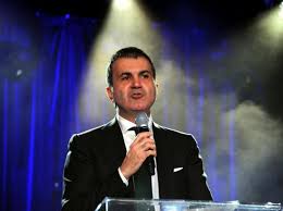 Başarılı siyaset adamının gerçek yaşı kaçtır ve aslen nerelidir. Omer Celik Yeniden Kultur Ve Turizm Bakani