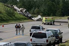 Jun 30, 2021 · according to his memoir, travis barker inherited his mother's fear of flying; X Ebt8zdncmumm
