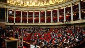 Certains leaders politiques de gauche ont vu des aspirations «factieuses» dans la démarche «je veux dire aux politiques: Quand A Ete Utilise L Article 49 3 Cnews