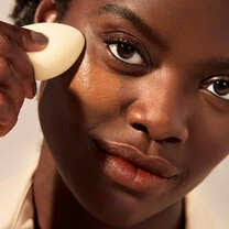 Camo Makeup Collection: Satin Finish Kit