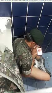 Korea toilet - video 4 - ThisVid.com