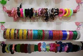 Diy How To Make Hairbow Bangles Scrunchies Holder Innovative And Easy Way To Make Your Wardrobe Cool And Tidy Making Hair Bows Bow Bracelet How To Make Hair