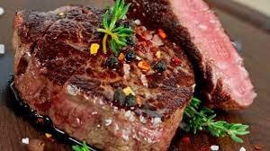 Es Ist Sicher Das Saftigste Und Weichste Fleisch Das Aus Dem Rind Geschnitten Wird Das Rinderfilet Grillen Konnen S Rinderfilet Rinderfilet Rezepte Rezepte