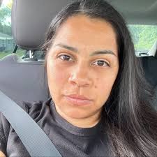 What is the best dye-free electrolyte drink?