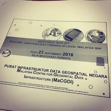 Hakcipta terpelihara semua hak sekitar. Fotos Bei Kementerian Sumber Asli Dan Alam Sekitar Nre Regierungsgebaude