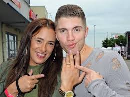 Joey heindle geht jetzt neue wege: Joey Heindle Hat Geheiratet Trend Magazin Verheiratet Dsds Braut