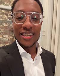 Grab your crew. Grab a bib. Let’s make your lunch break the best part of  the day.