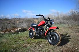 Although originally intended for kids, mini bikes became popular with adults as well who loved their easy to ride nature, low cost, and low speed thrills. Massimo Mb200 Red Mini Bike 196cc Engine Costco