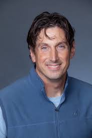 Jason Kuch's Instagram, Twitter & Facebook