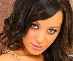 Jill Crotty's Instagram, Twitter & Facebook