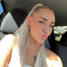 Courtney Stokes's Instagram, Twitter & Facebook